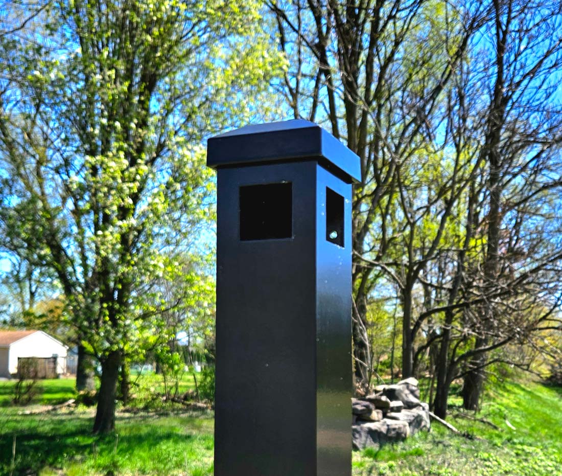 Aluminum Ornamental Corner Post - R-02 Dennison/Apollo - Black