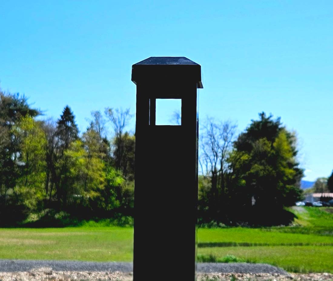 Aluminum Ornamental Line Post - C-04 Monument