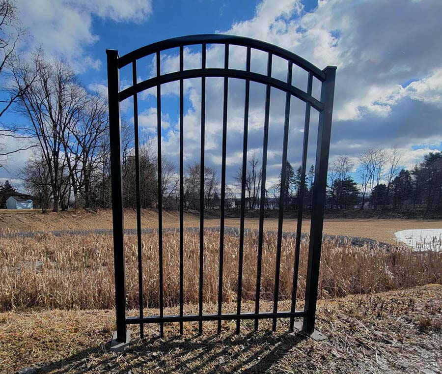 Aluminum ornamental 48" arched gate - C-04 Monument - Black