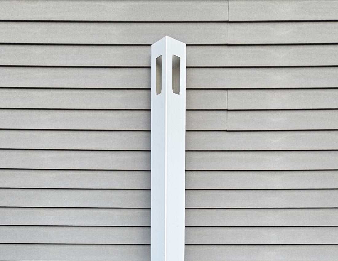 PVC Corner Post - Country Estates Lakeland II